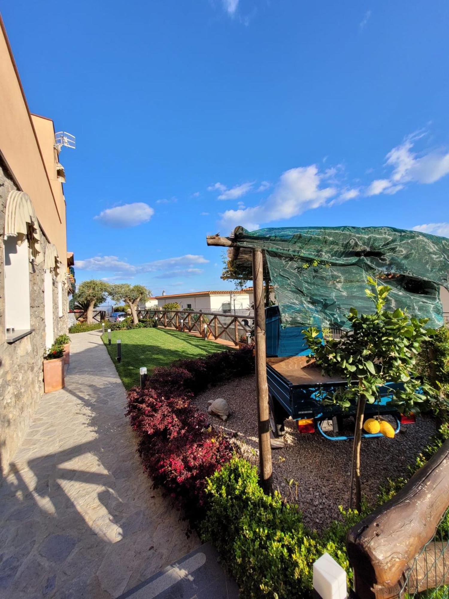 Holiday Luigi E Rachele Ravello Exterior photo